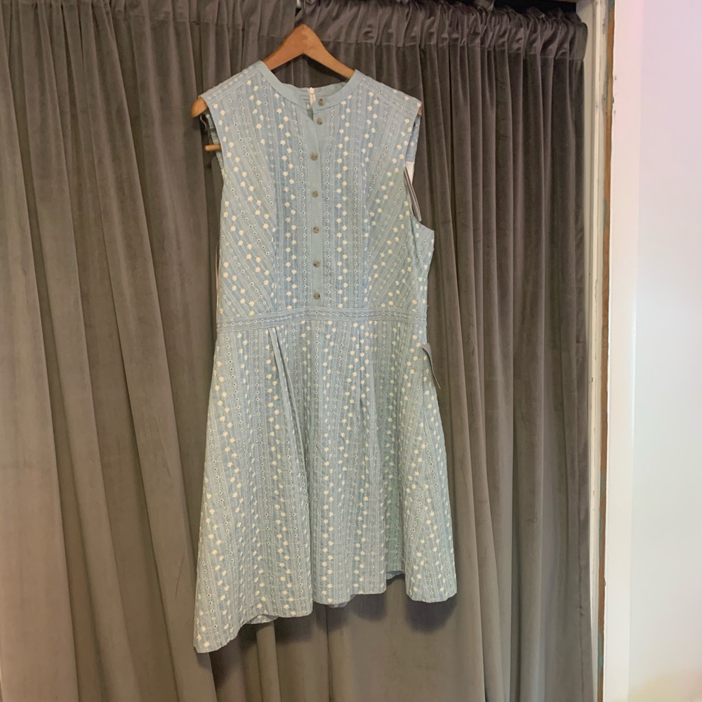 Gal Meets Glam Dress size 16